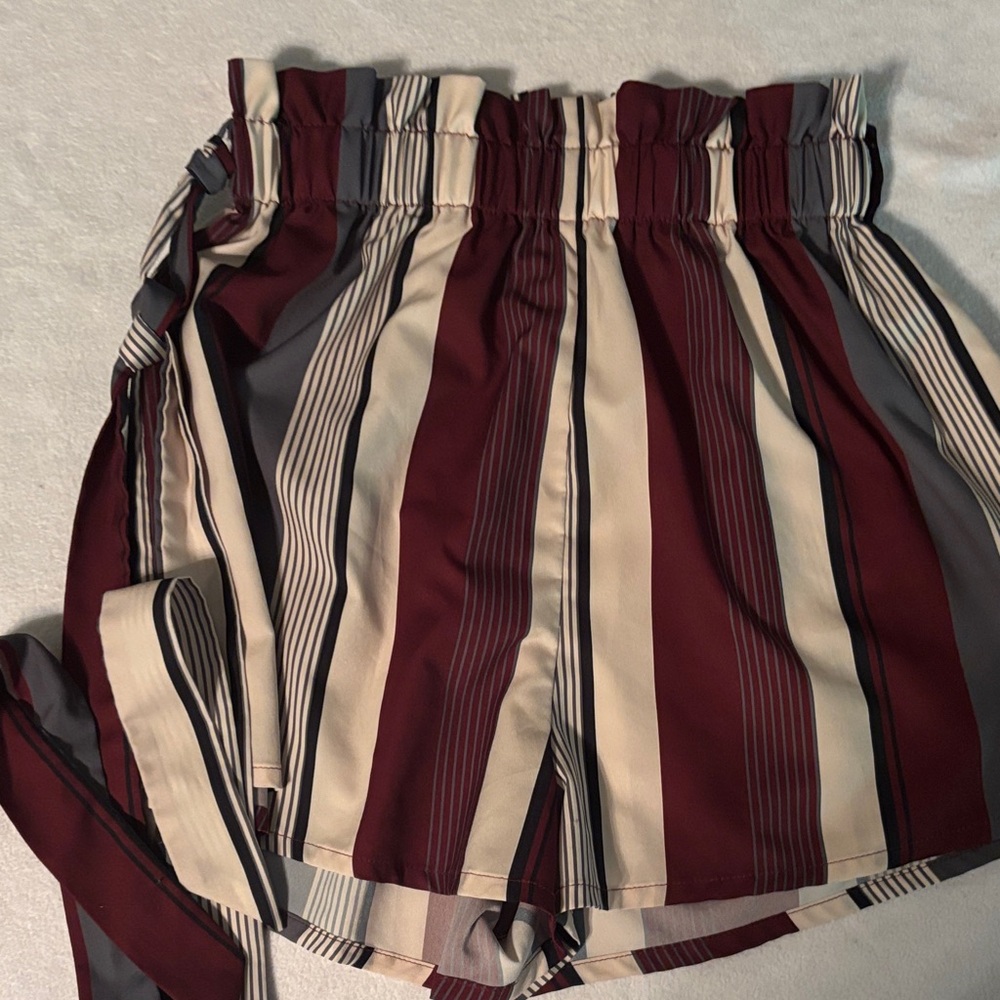 SHEIN High-Rise Striped Paperbag Shorts - Burgundy, Beige, Gray